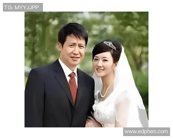 贾诚的成长之路：从默默无闻到璀璨人生的奋斗故事